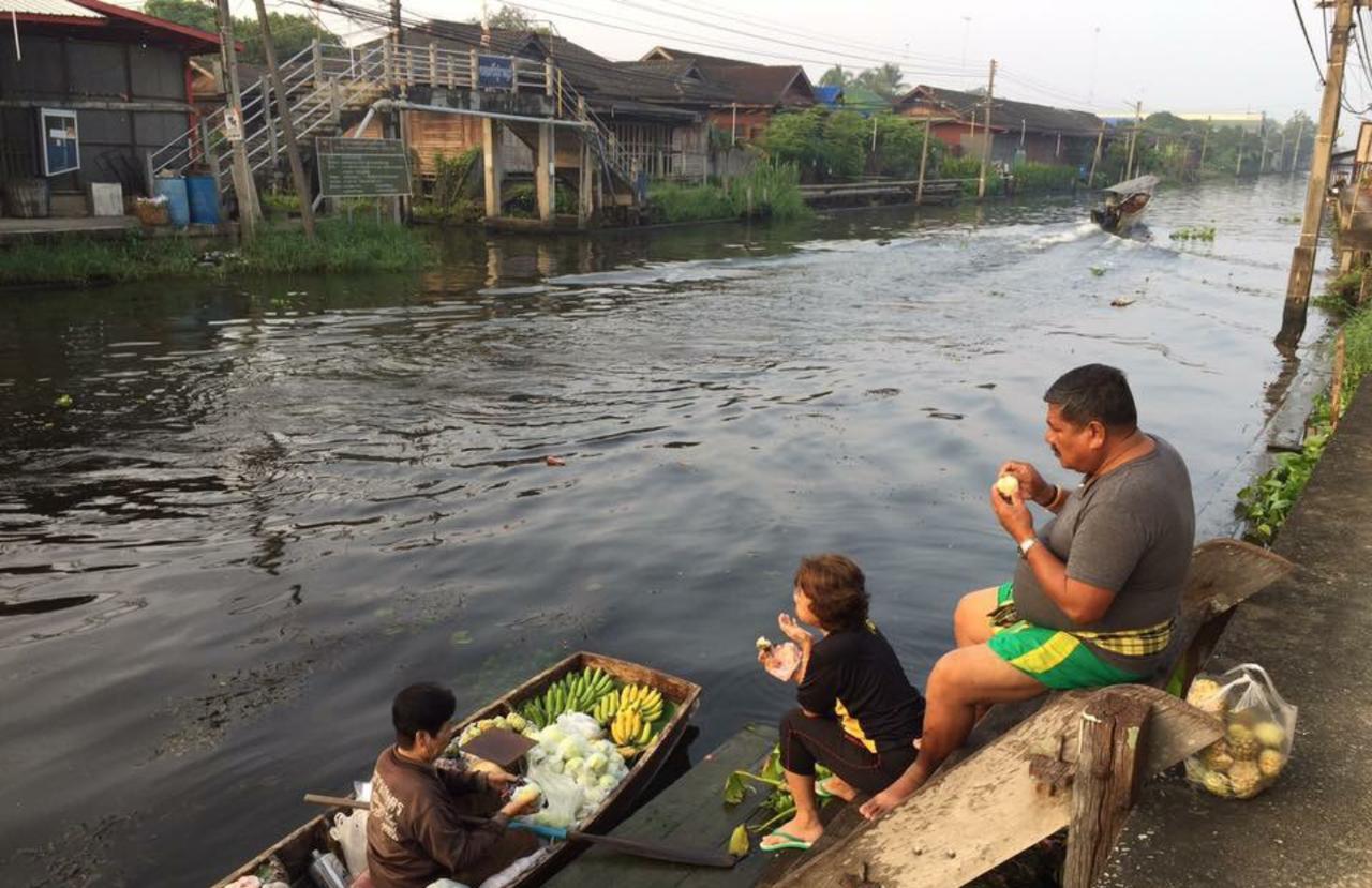 Maa Damnoen B And B ดำเนินสะดวก ภายนอก รูปภาพ